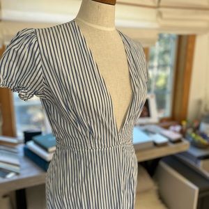 Reformation Wrap dress in blue and white stripe - Large